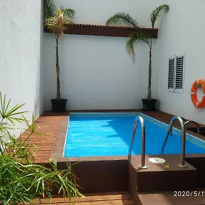 El Patio Aparthotel