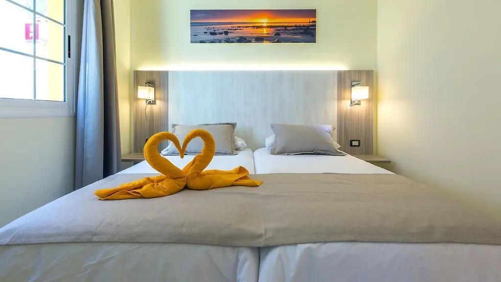 Villa Del Mar Patalavaca Aparthotel